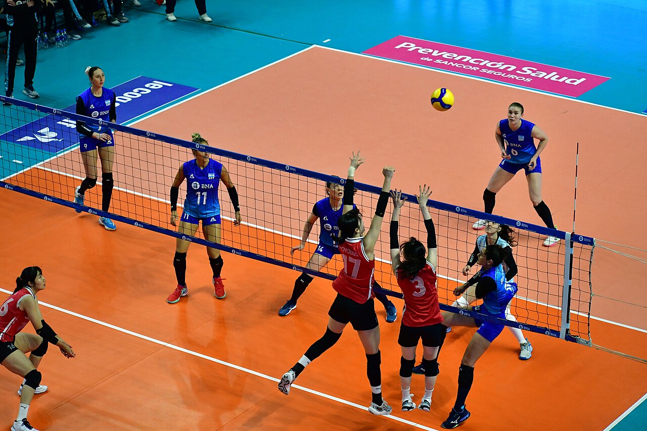 Kadınlar Voleybol Kampı